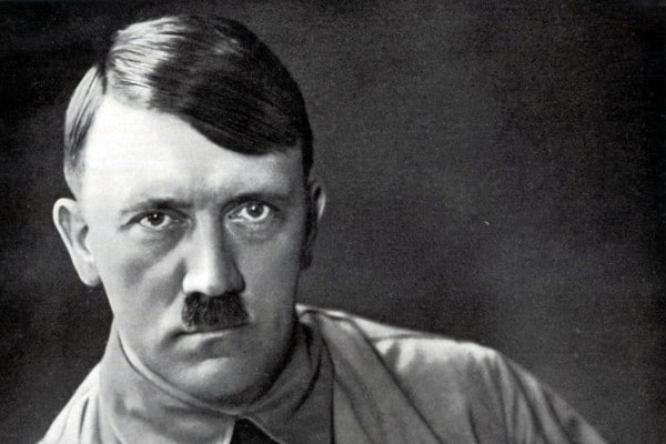  Biografía de Adolf Hitler