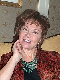  Biografi Isabel Allende