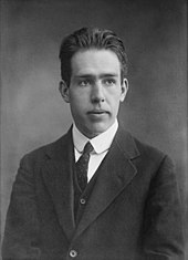  Niels Bohr جي سوانح عمري