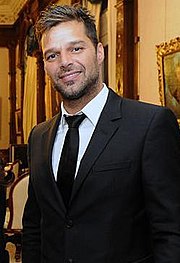  Taariikh nololeedka Ricky Martin
