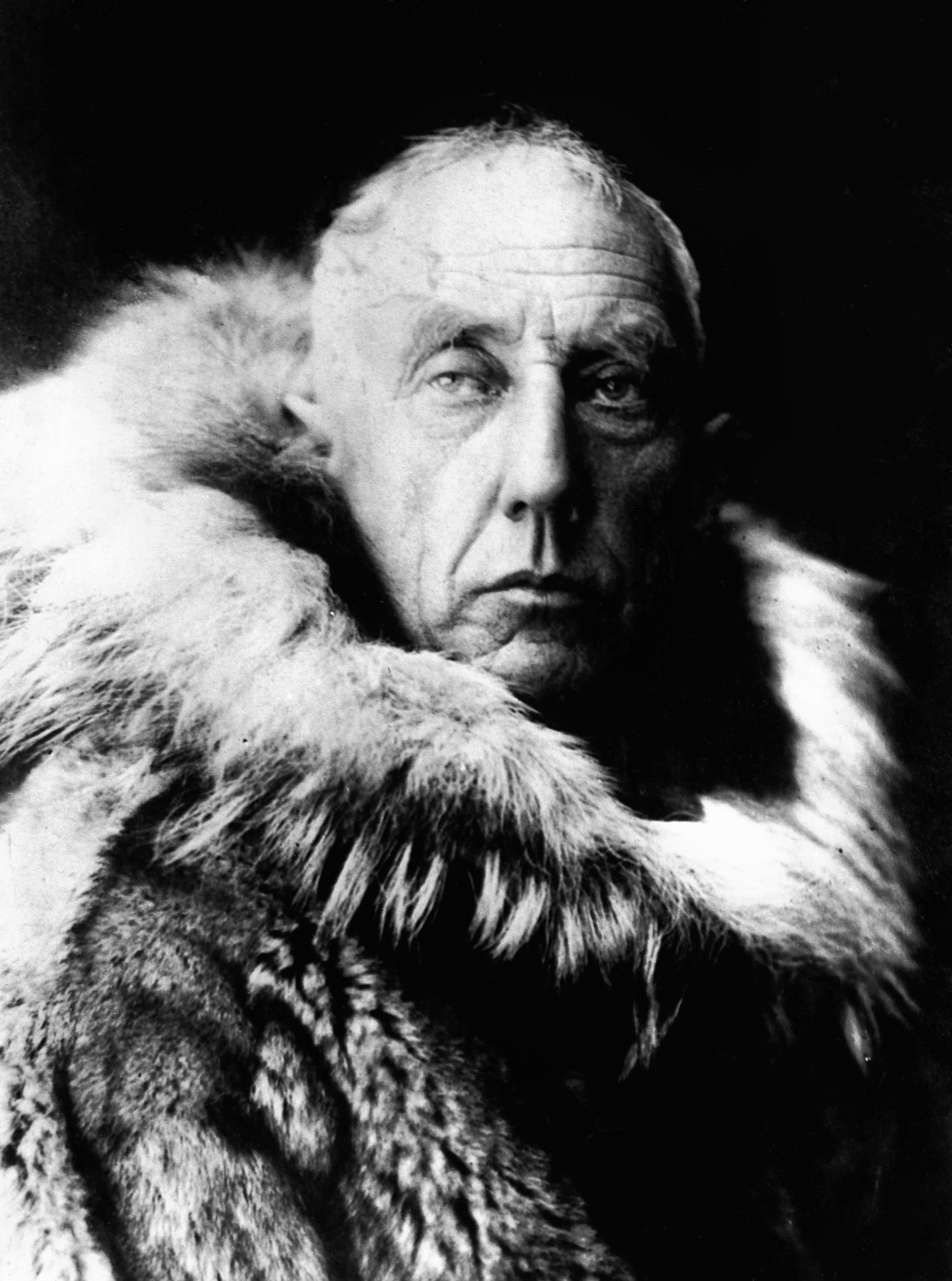  ជីវប្រវត្តិរបស់ Roald Amundsen