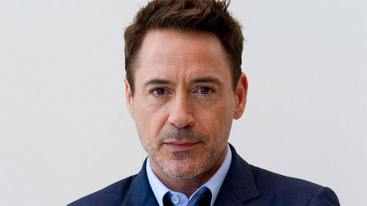  Robert Downey Jr تەرجىمىھالى