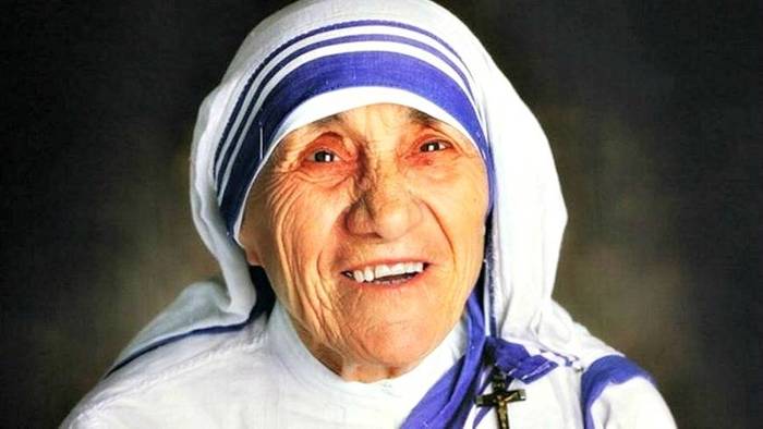  Կալկաթայի Մայր Թերեզան, կենսագրություն