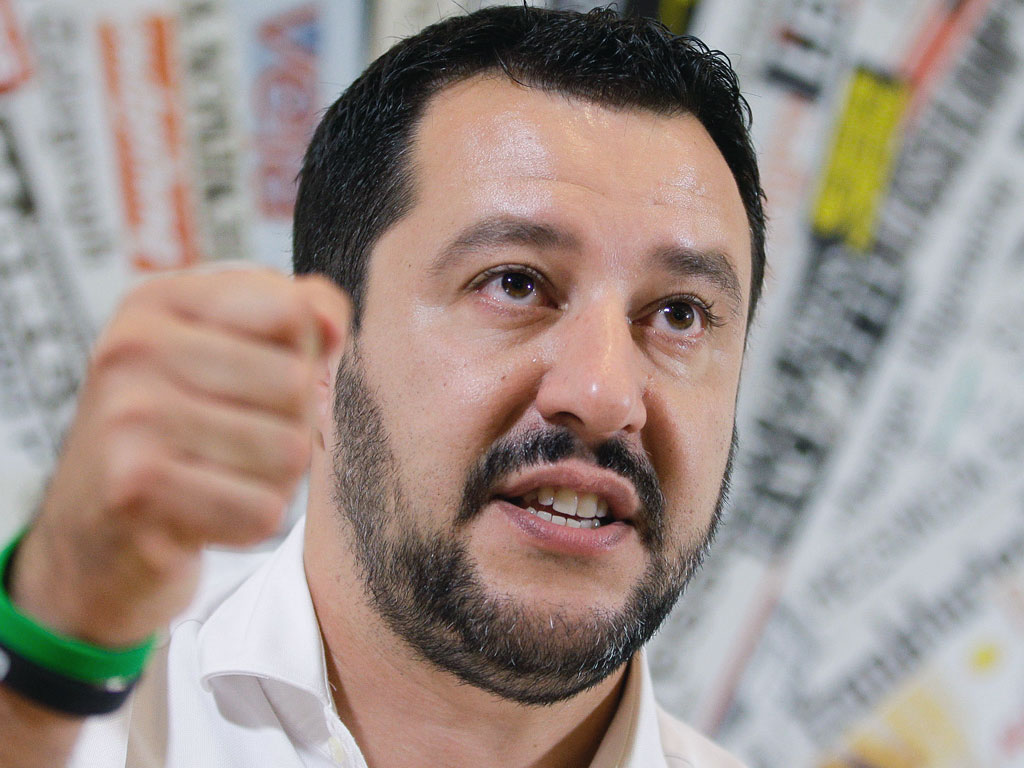  Matteo Salvini، ژوندلیک